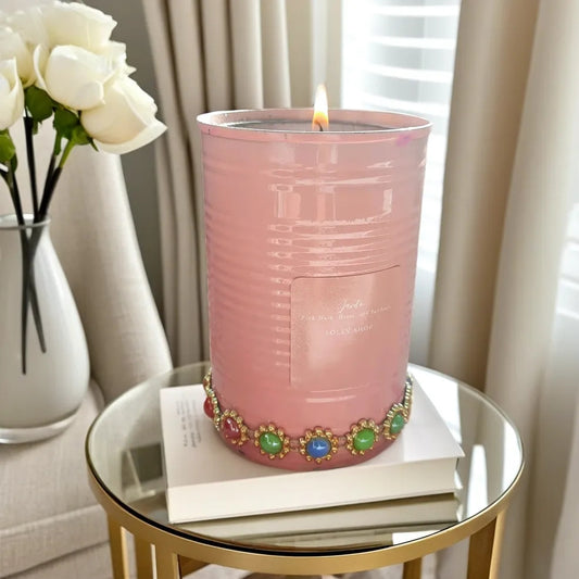 Candle. Bloom